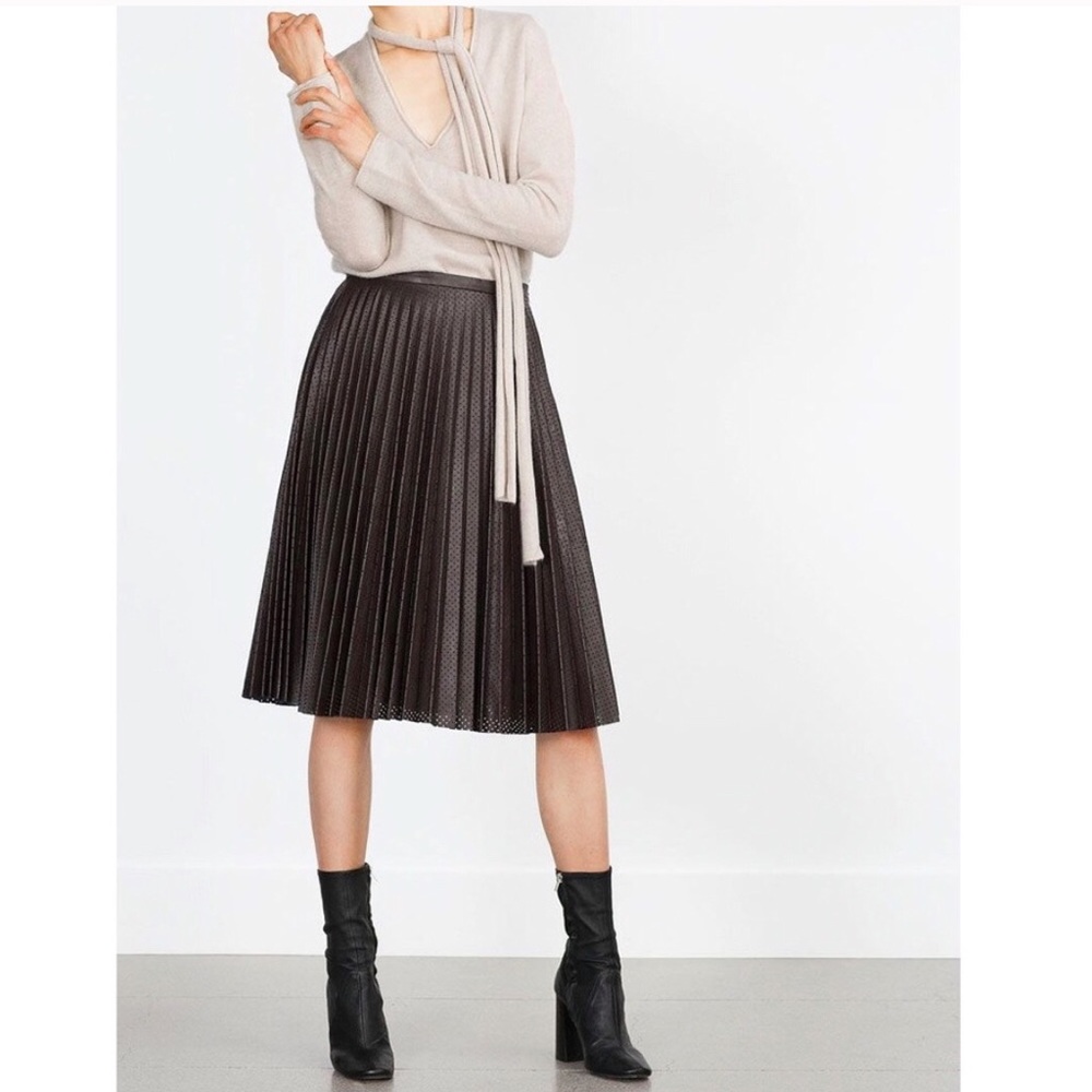 Zara brown pleated skirt faux round leather